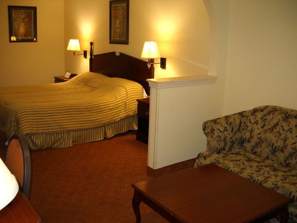 Surestay By Best Western Gulfport Chambre photo
